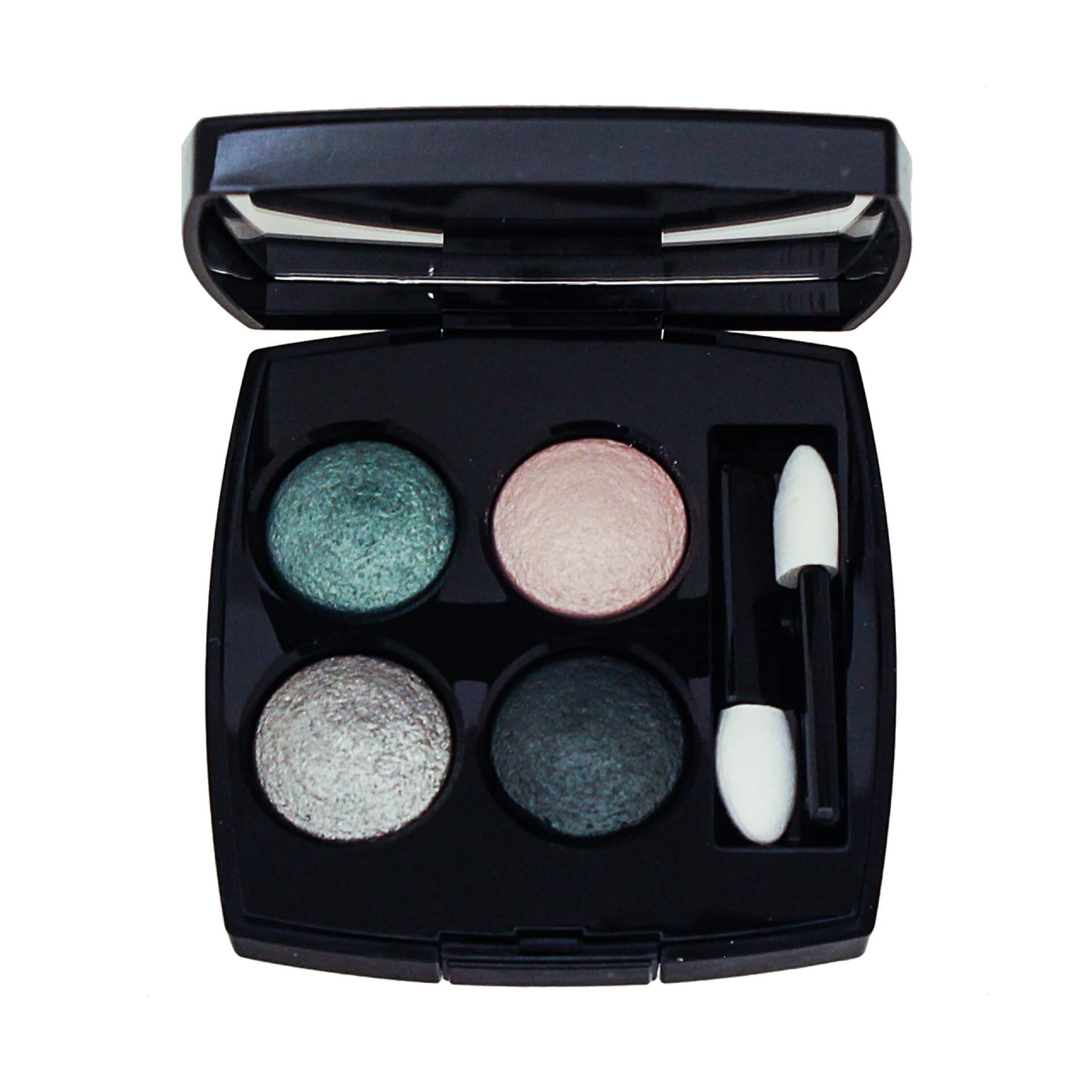 シャネル レ キャトル オンブル 2g